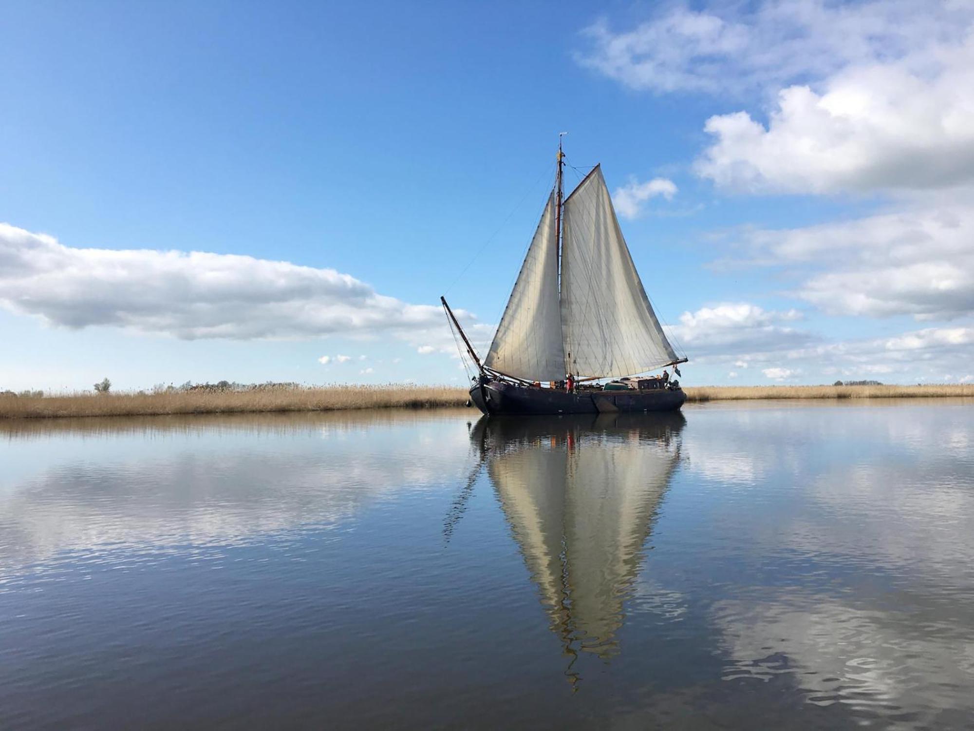 Farmhouse By Frisian Lakes With Private Mooring *